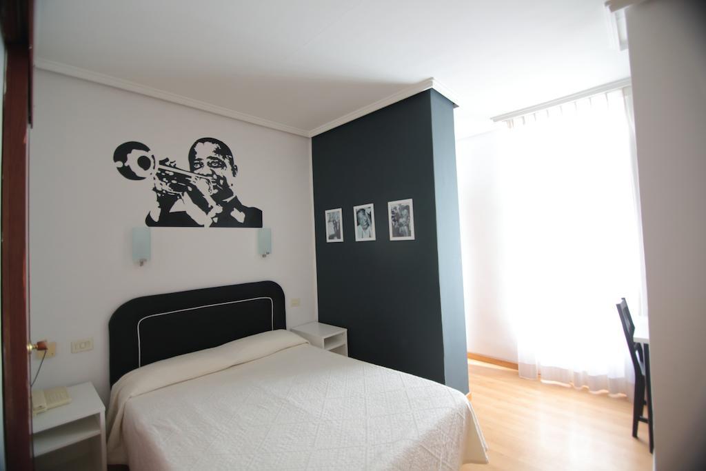 Hotel Valencia De La Musica Zewnętrze zdjęcie